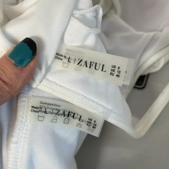 ZAFUL NWT White Ribbed Bikini Set Cutout Padded Tank Top Cheeky Bottoms Size 8 - Picture 4 of 6